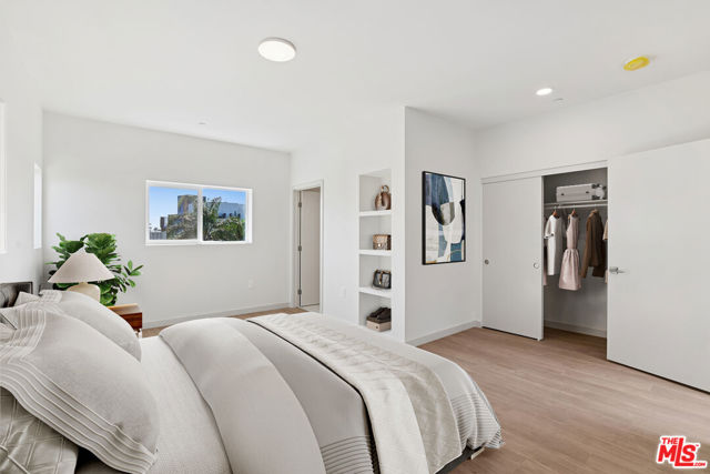 Image 19 of 29 For 2523 Orange Drive