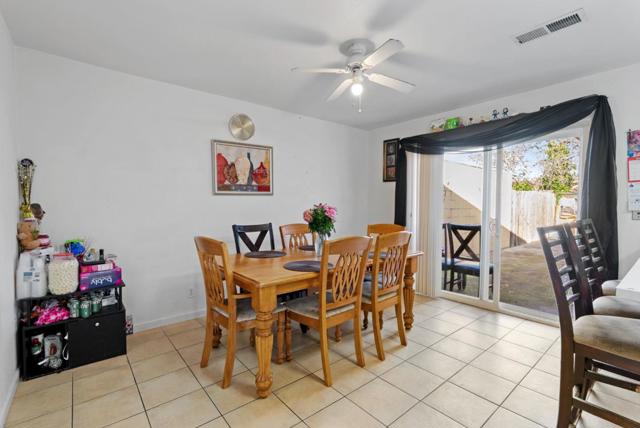 1780 Truckee, Salinas CA: https://media.crmls.org/mediaz/e54d2a2e-1996-4a2b-bde3-b3d8530576cc.jpg