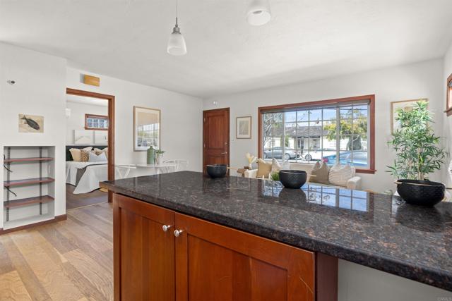 Detail Gallery Image 18 of 40 For 1212 2nd St, Coronado,  CA 92118 - 1 Beds | 1 Baths