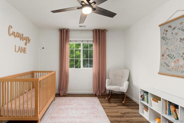 1625 Magnolia Circle, Vista CA: https://media.crmls.org/mediaz/e5505e0a-d69b-4210-8415-6eeecbf14d9a.jpg