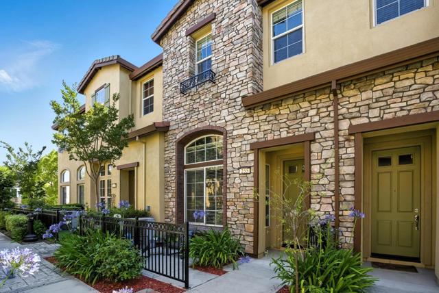 255 Honeylocust Terrace, Sunnyvale CA: https://media.crmls.org/mediaz/e551795d-356e-4633-8fad-a9e482684617.jpg