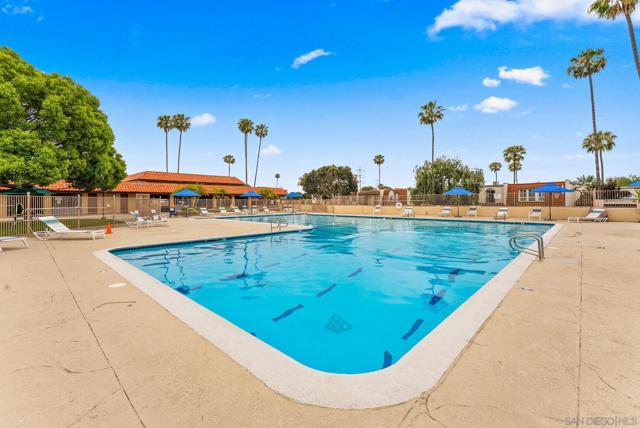 4186 Balboa Way, Clairemont Mesa CA: https://media.crmls.org/mediaz/e551a859-9524-4329-ae6c-fd8882b2e507.jpg
