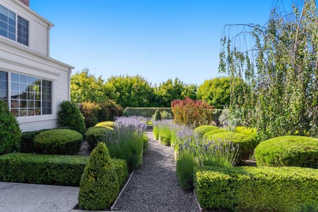 2 Black Tail Lane, Monterey CA: https://media.crmls.org/mediaz/e551b477-3a03-4510-8e01-aebba3fec099.jpg