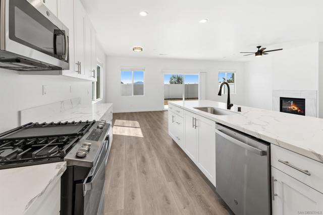1609 Mauzy Way, El Cajon CA: https://media.crmls.org/mediaz/e5523da9-a443-44cd-987e-dbf50f37877a.jpg