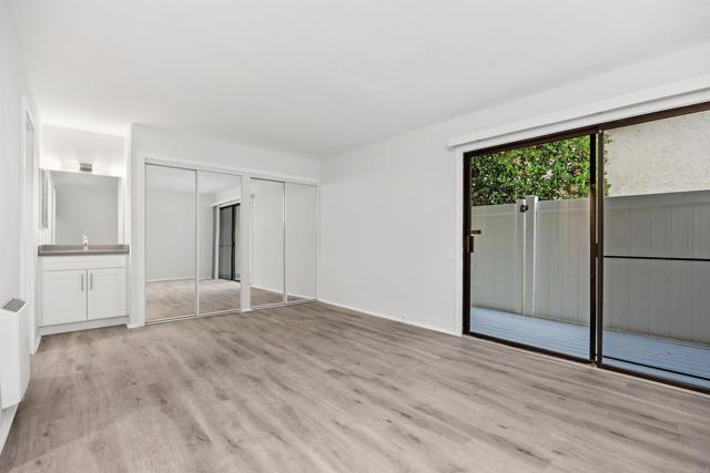 2388 Altisma Way, Carlsbad CA: https://media.crmls.org/mediaz/e552a88e-c768-427b-b38b-ee1cd9056ae4.jpg