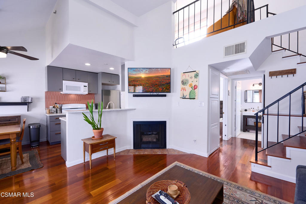 1118 E Palmer Avenue #205