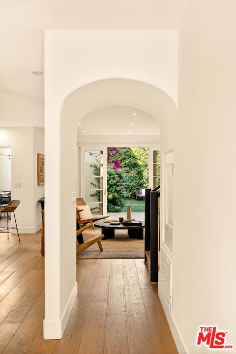 Image 6 of 43 For 3128 Stanford Avenue