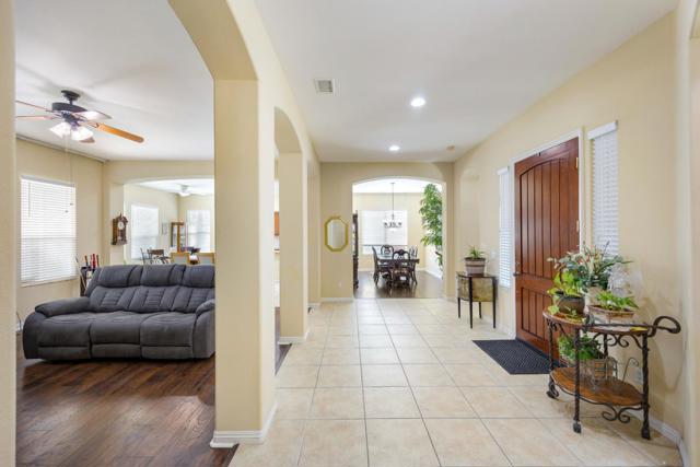 60284 Honeysuckle Street, La Quinta CA: https://media.crmls.org/mediaz/e553c95f-914a-4840-acbf-86d5f7960814.jpg