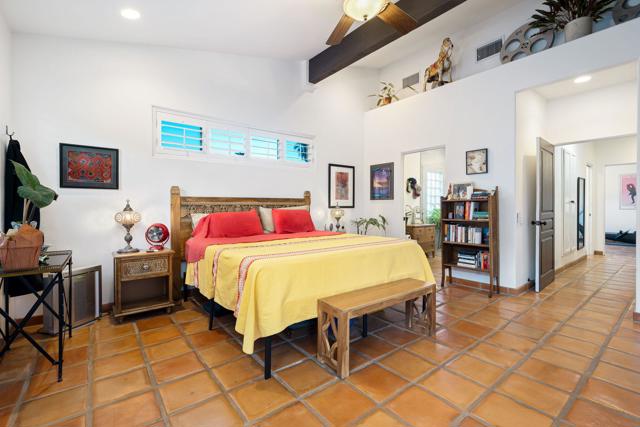 53845 Avenida Cortez, La Quinta CA: https://media.crmls.org/mediaz/e5543e91-0a86-4f66-9a65-61d5806e90f3.jpg