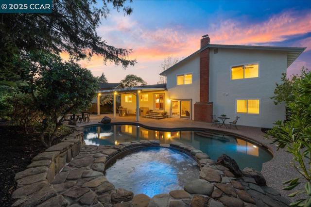 2551 Toltec Cir, San Ramon CA: https://media.crmls.org/mediaz/e5544432-a5e8-4578-b07d-736fc3912921.jpg