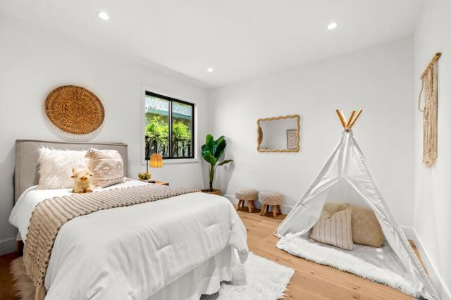 2082 Juliana Court, Santa Clara CA: https://media.crmls.org/mediaz/e55569cc-5b33-4dea-9007-e1facd18fe0f.jpg