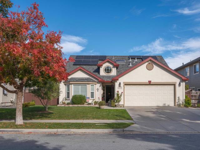 1139 Cape Cod Way, Salinas CA: https://media.crmls.org/mediaz/e555aeb1-8ec4-4704-ace9-3dc1fb0d2775.jpg