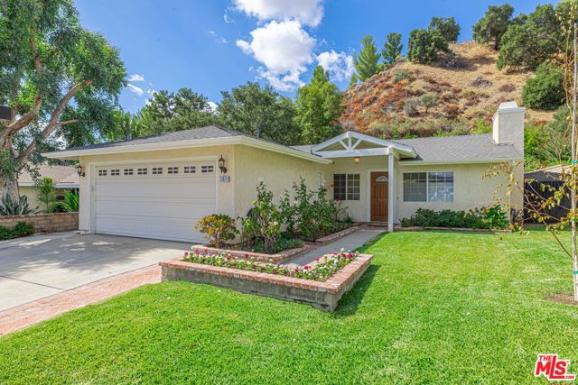 Image 2 for 31611 Hipshot Dr, Castaic, CA 91384