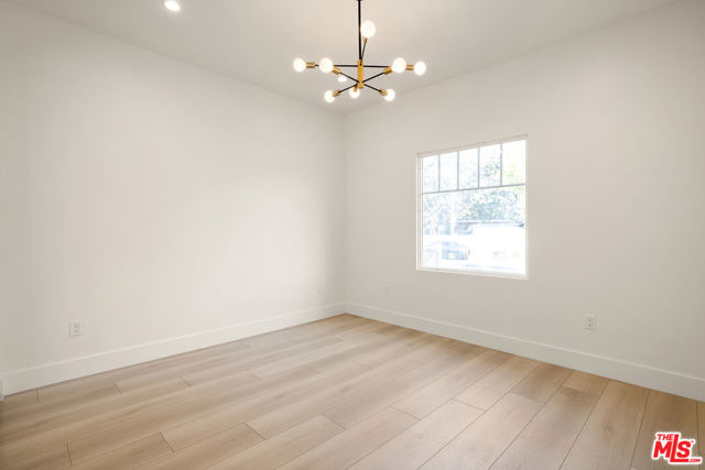 1558 W 47th Street, Los Angeles CA: https://media.crmls.org/mediaz/e5561088-2b99-4e98-a80a-c23fa60f7c6a.jpg