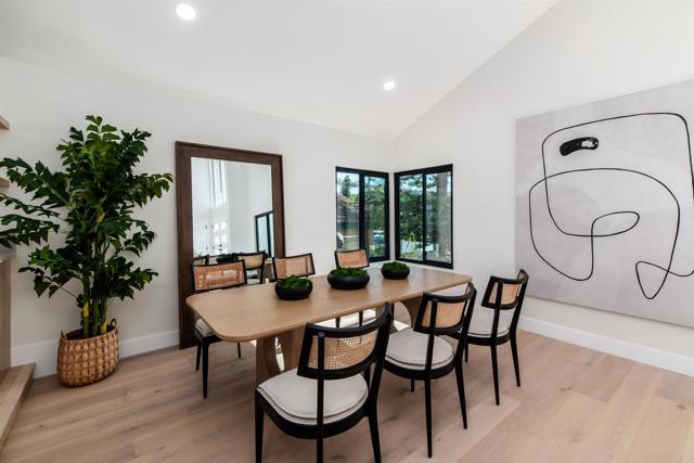 Detail Gallery Image 10 of 47 For 2568 Abedul St, Carlsbad,  CA 92009 - 4 Beds | 3/1 Baths