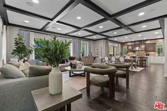 55 Suede, Irvine CA: https://media.crmls.org/mediaz/e556e65f-2d2e-44cb-b2e3-5c247a253cce.jpg