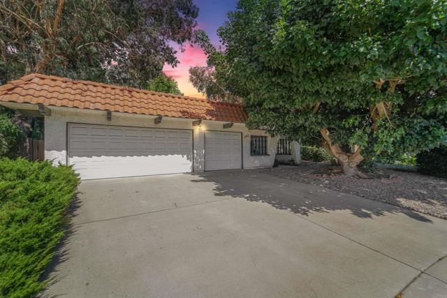 Detail Gallery Image 1 of 1 For 566 Goulburn Ct, El Cajon,  CA 92020 - 3 Beds | 2 Baths