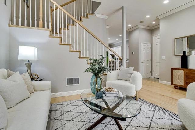147 Fremont Avenue, Los Altos CA: https://media.crmls.org/mediaz/e55778eb-b9d6-4783-af63-134083b0c620.jpg