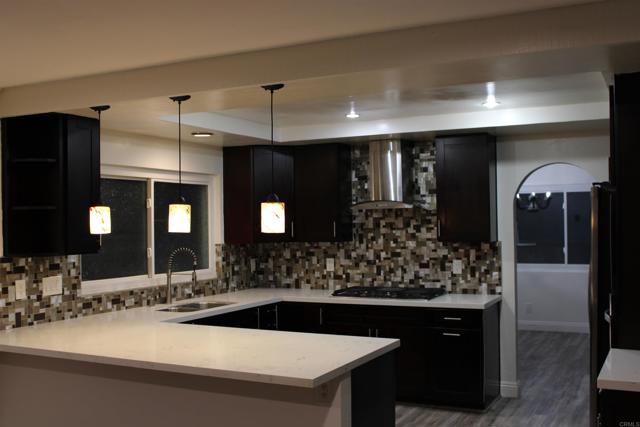 2163 Helix Street, Spring Valley CA: https://media.crmls.org/mediaz/e557c4a3-6c30-4466-8e98-5d140b43d38b.jpg