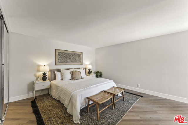 4589 Via Marisol, Los Angeles CA: https://media.crmls.org/mediaz/e55885a9-02af-4445-8b65-d8c978d119ec.jpg