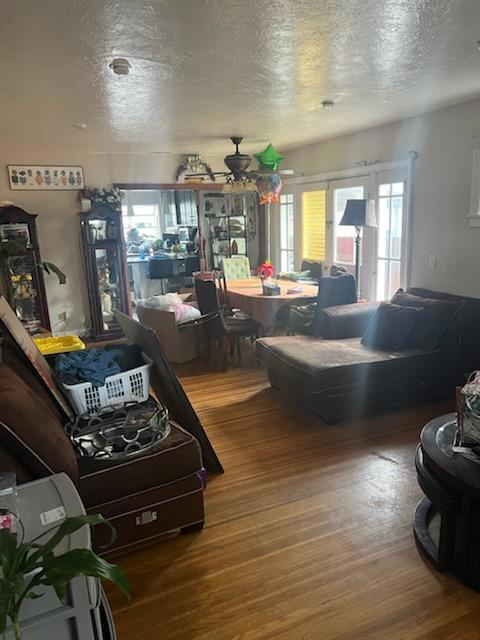 Image 1 of 22 For 523 Durant Avenue