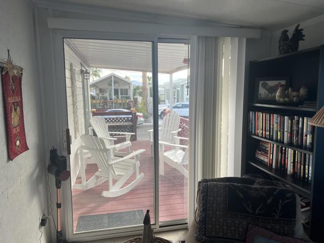 74711 Dillon Road, Desert Hot Springs CA: https://media.crmls.org/mediaz/e55a9930-0f9e-4386-ad0e-de7d3615cb52.jpg