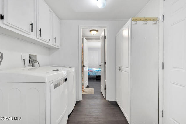 15750 Arroyo Drive, Moorpark CA: https://media.crmls.org/mediaz/e55acebb-3e1f-4448-bb4c-64fb17a8fd10.jpg