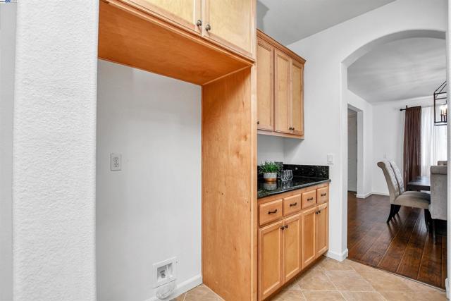 5618 Arcadia Cir, Discovery Bay CA: https://media.crmls.org/mediaz/e55b1449-8cb6-4e77-ad78-6aefd0e606b0.jpg