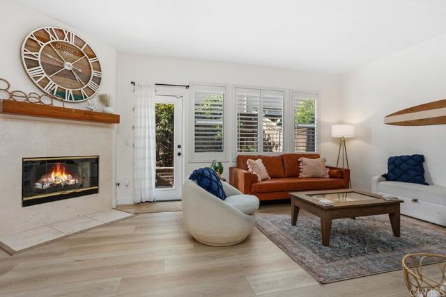 646 Sumner Way, Oceanside CA: https://media.crmls.org/mediaz/e55b3341-a47e-4cb3-bc5d-e6732741b41e.jpg