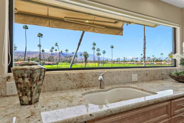 Image 3 for 32 Tortosa Dr, Rancho Mirage, CA 92270
