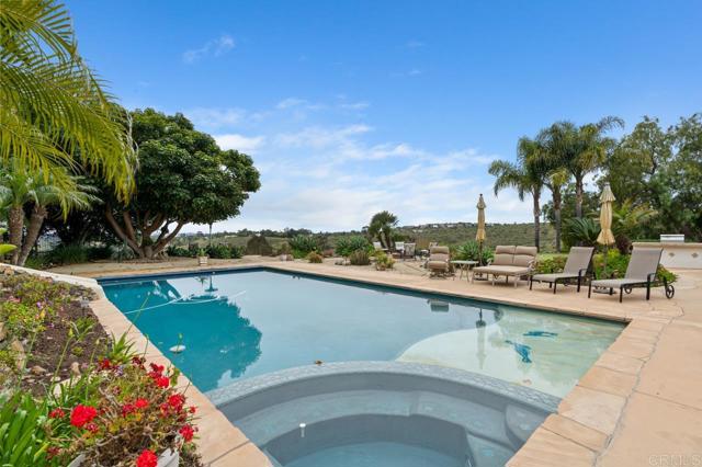 Detail Gallery Image 56 of 73 For 332 Cantle Ln, Encinitas,  CA 92024 - 5 Beds | 5/1 Baths