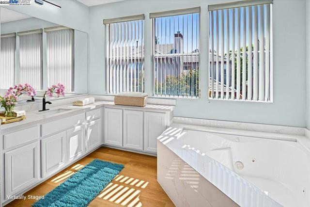 30252 CEDARBROOK ROAD, Hayward CA: https://media.crmls.org/mediaz/e55cffb0-178d-4f92-a902-3a0d05737eda.jpg