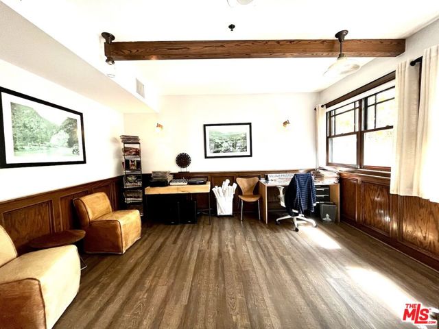 137 South Topanga Canyon Boulevard photo 5