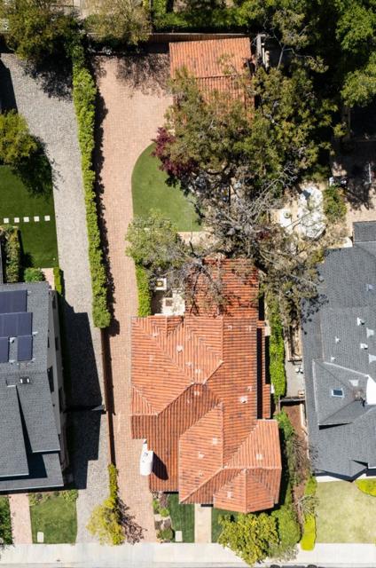 16922 Mitchell Avenue, Los Gatos CA: https://media.crmls.org/mediaz/e55e5d4f-db15-4e9c-bf30-14b8f80109ee.jpg