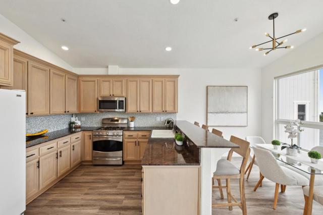 767 El Granada Boulevard, Half Moon Bay CA: https://media.crmls.org/mediaz/e55eae7e-8fd8-49a3-8808-1d0546e74781.jpg