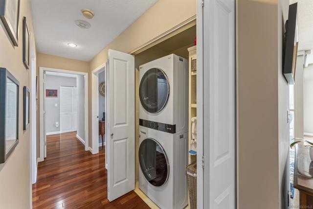 850 Beech Street, San Diego CA: https://media.crmls.org/mediaz/e55ffc02-e4f9-4b85-b09d-314b5b5dfc42.jpg