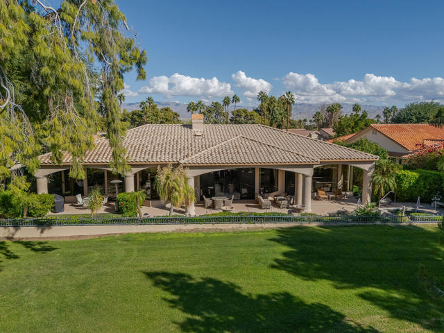 38111 Tandika N Trail, Palm Desert CA: https://media.crmls.org/mediaz/e5608093-406e-4f7d-995d-1c4914731c8c.jpg