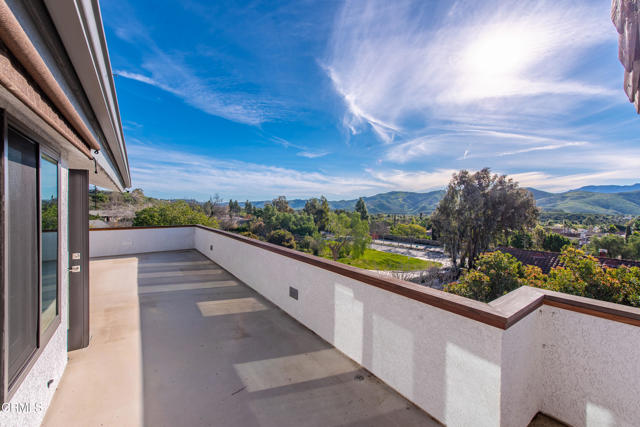 Detail Gallery Image 13 of 74 For 2207 Terra Bella Ln, Camarillo,  CA 93012 - 6 Beds | 3 Baths