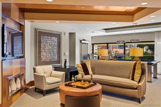 1325 Pacific Hwy, San Diego CA: https://media.crmls.org/mediaz/e560f64c-4109-4f52-befa-bf77b7477992.jpg