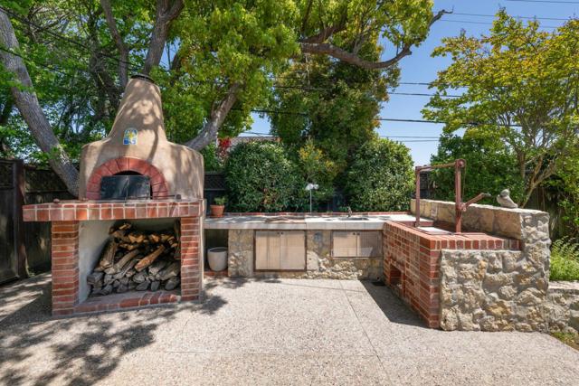 501 Yale Drive, San Mateo CA: https://media.crmls.org/mediaz/e56109e1-0a81-4f87-800c-a718900560f1.jpg