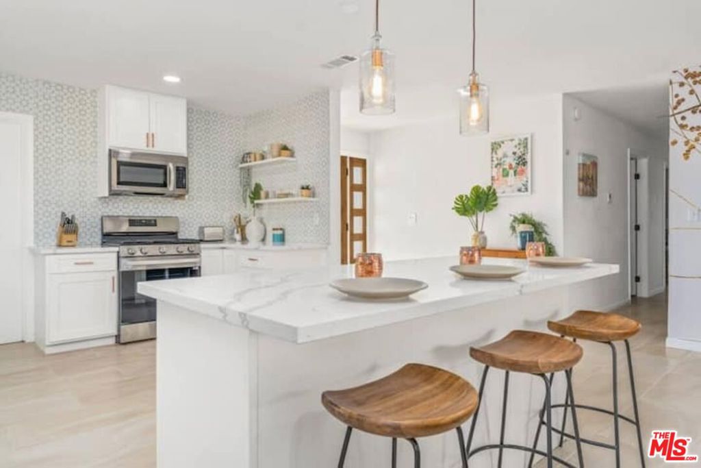 MLS #25621497 image #3