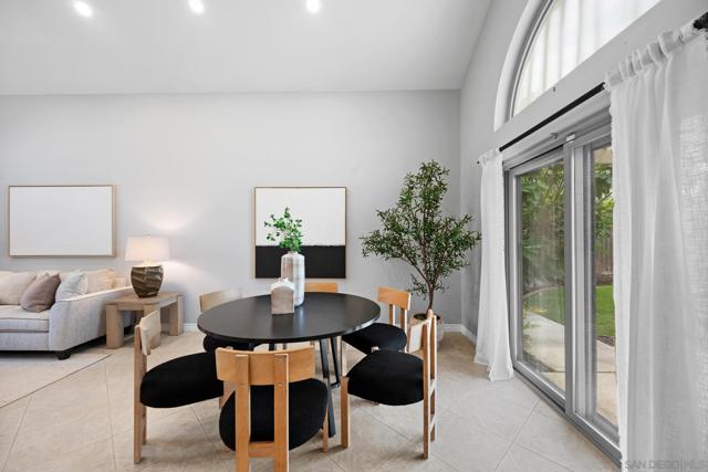 11479 Grassy Trail Dr, San Diego CA: https://media.crmls.org/mediaz/e561da3e-2733-478b-9797-74a40dec9cb7.jpg