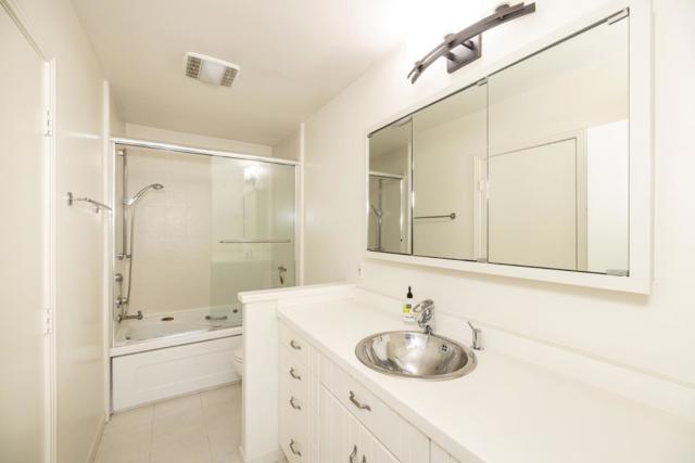 875 Broadway, Belmont CA: https://media.crmls.org/mediaz/e562dbc7-31b9-4e2f-aea5-83dc25dd85c7.jpg