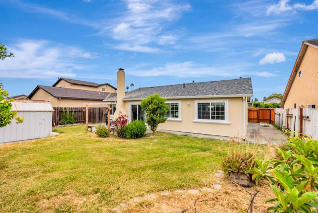 3259 San Carvante Way, Union City CA: https://media.crmls.org/mediaz/e563ba75-4aaa-43c8-9fd8-5cf59b229392.jpg