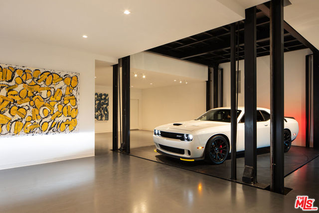 Drew Fenton | 1660 Casale Road Pacific Palisades CA | MLS: 7697147 Drew Fenton | 1660 Casale Road Pacific Palisades CA | MLS: 7697147