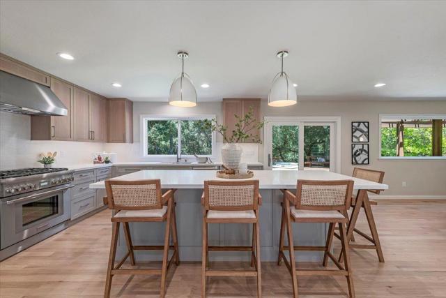 111 Vista Del Prado, Los Gatos CA: https://media.crmls.org/mediaz/e5642b31-e71a-4ef6-8a09-bc9c5af3100b.jpg