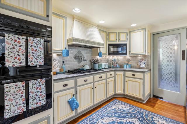 700 S Juniper, Escondido CA: https://media.crmls.org/mediaz/e5664d1c-e45a-45a2-b2df-b9b2ffd2e58b.jpg