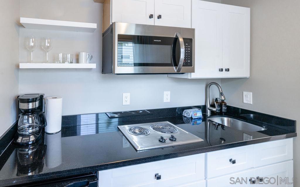 847 Beryl St - photo 13