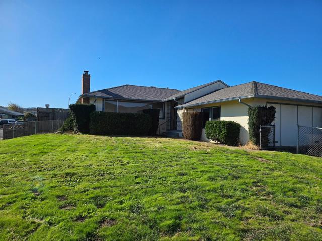 200 Carmelo Lane, South San Francisco CA: https://media.crmls.org/mediaz/e567f2d7-2a95-4d72-9623-9865aa2d6b46.jpg