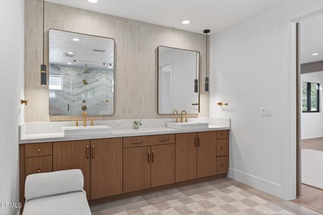 Detail Gallery Image 50 of 77 For 11862 N Hillsborough Ln, Porter Ranch,  CA 91326 - 5 Beds | 5/1 Baths